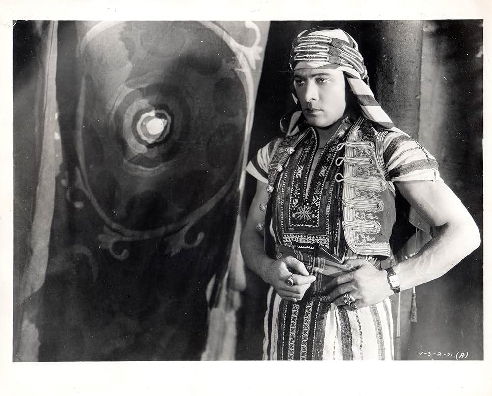 熱砂の舞の画像