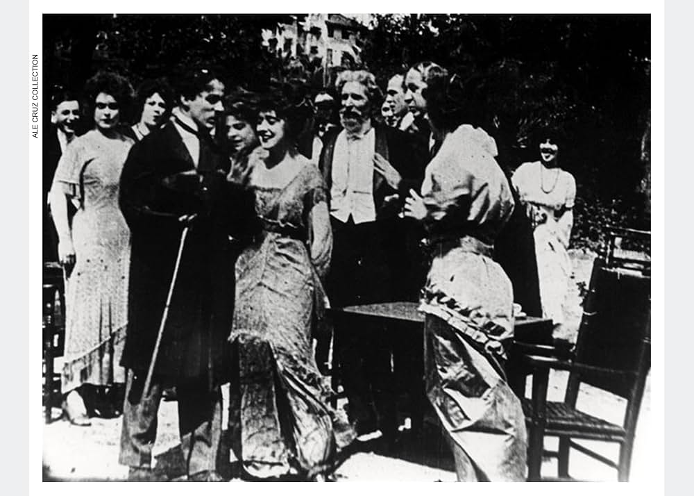 チャップリンの総理大臣の画像