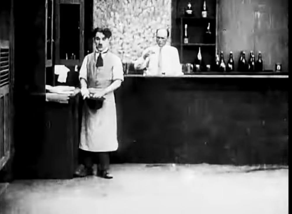 チャップリンの総理大臣の画像