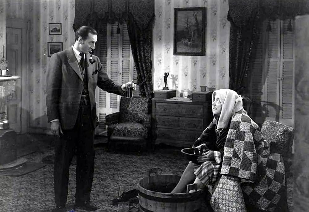 緋色の爪の画像