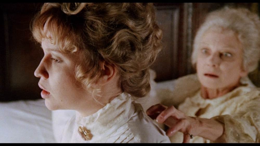 地獄のキャッツ・アイ／呪いの爪の画像