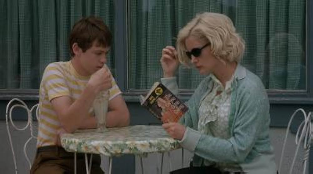 誘惑の接吻（キス）の画像