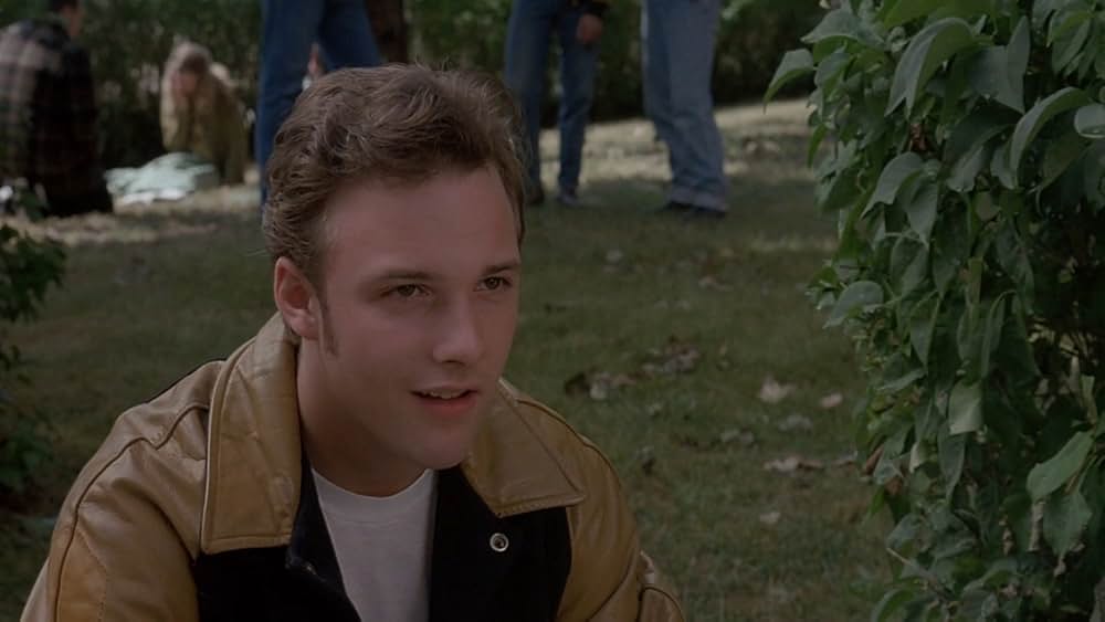 誘惑の接吻（キス）の画像