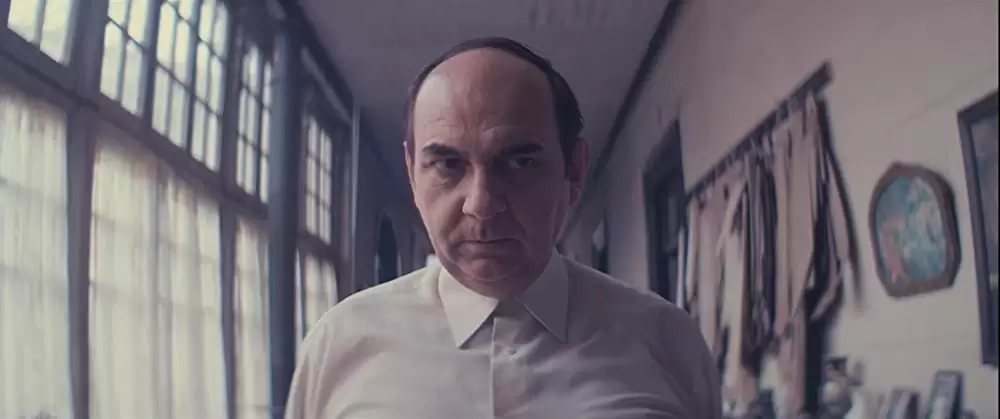 「ネルーダ 大いなる愛の逃亡者」ルイス・ニェッコの画像