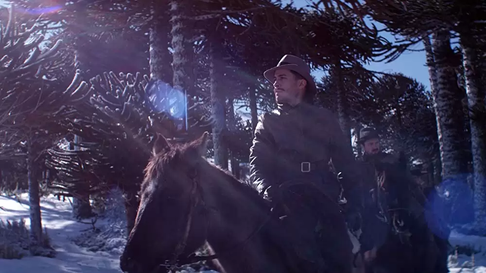 「ネルーダ 大いなる愛の逃亡者」ガエル・ガルシア・ベルナルの画像