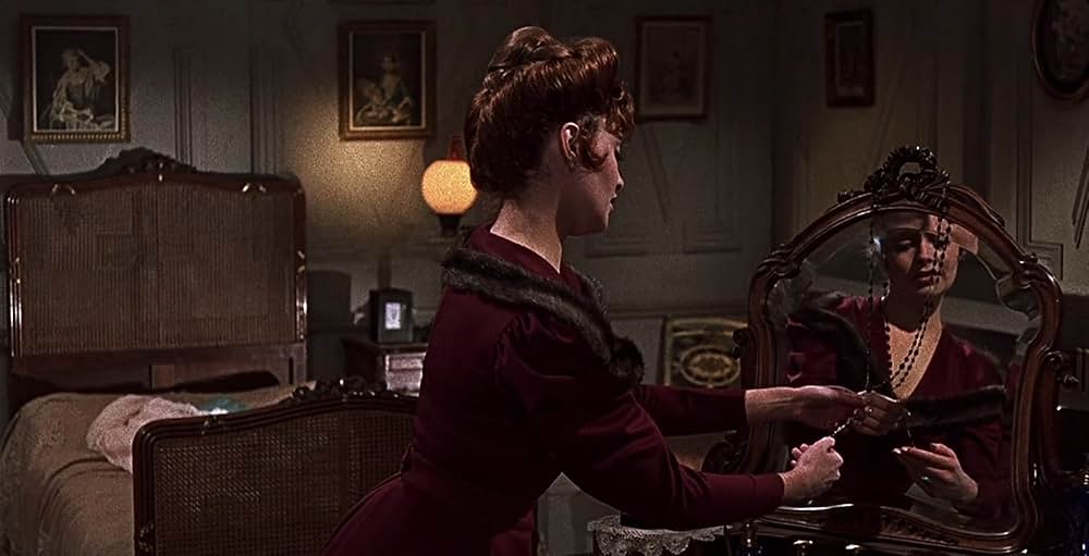 吸血鬼ドラキュラの花嫁の画像