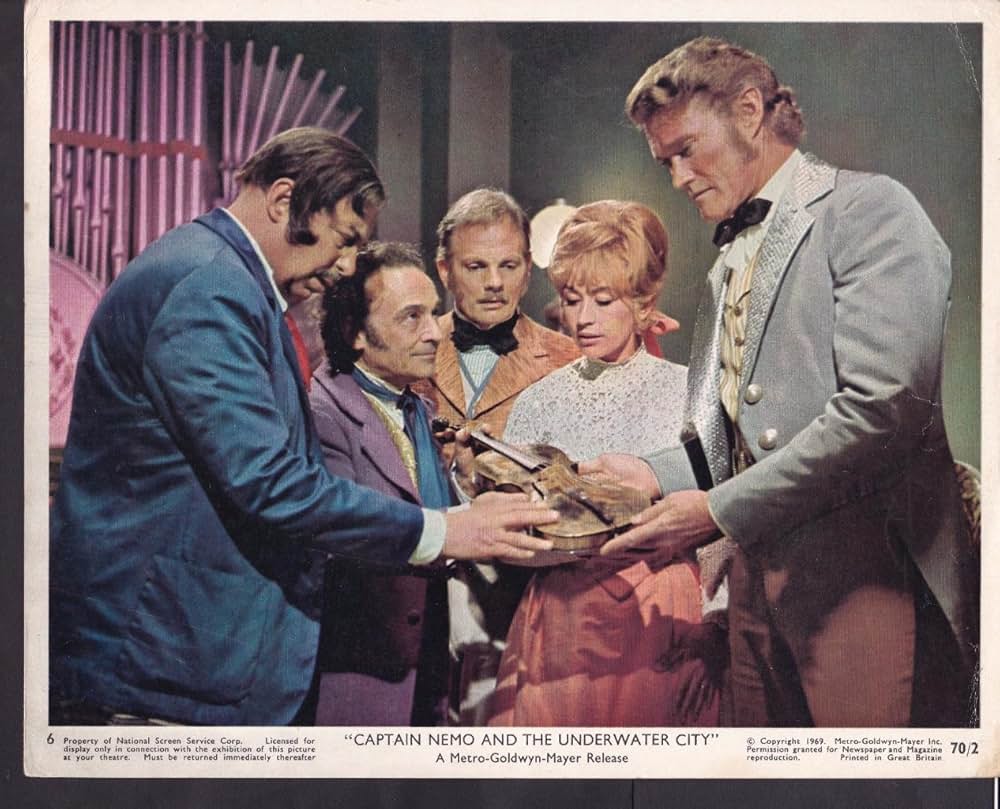 ネモ船長と海底都市の画像