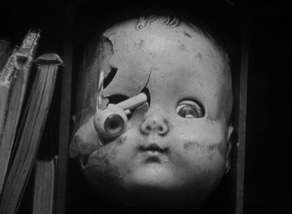 少年と自転車の画像