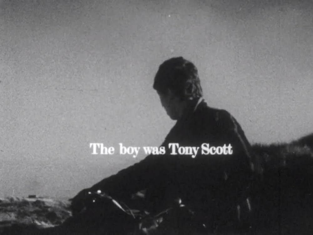 少年と自転車の画像