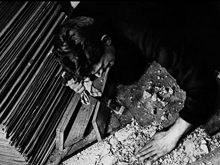 穴（1960）の画像