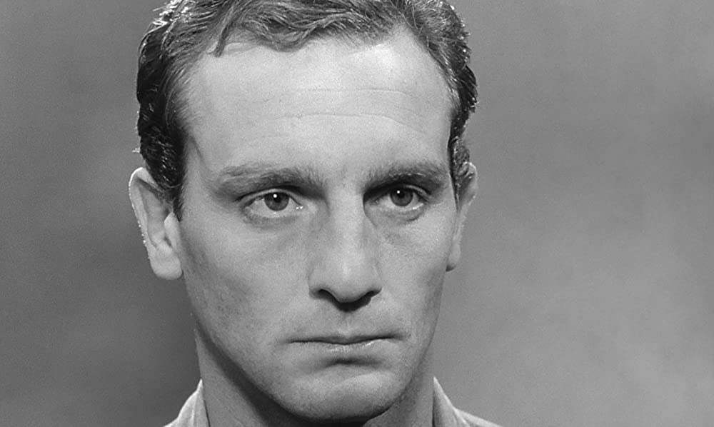 穴（1960）の画像