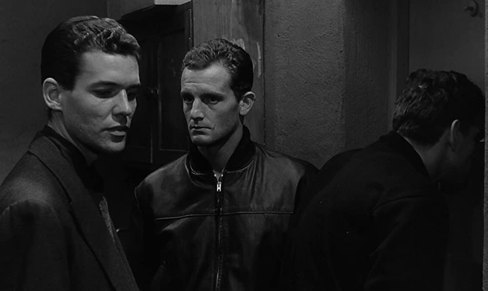 穴（1960）の画像