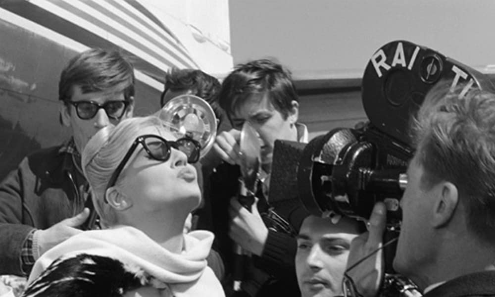 「甘い生活」アニタ・エクバーグの画像