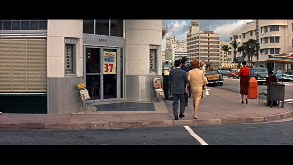 波も涙も暖かいの画像