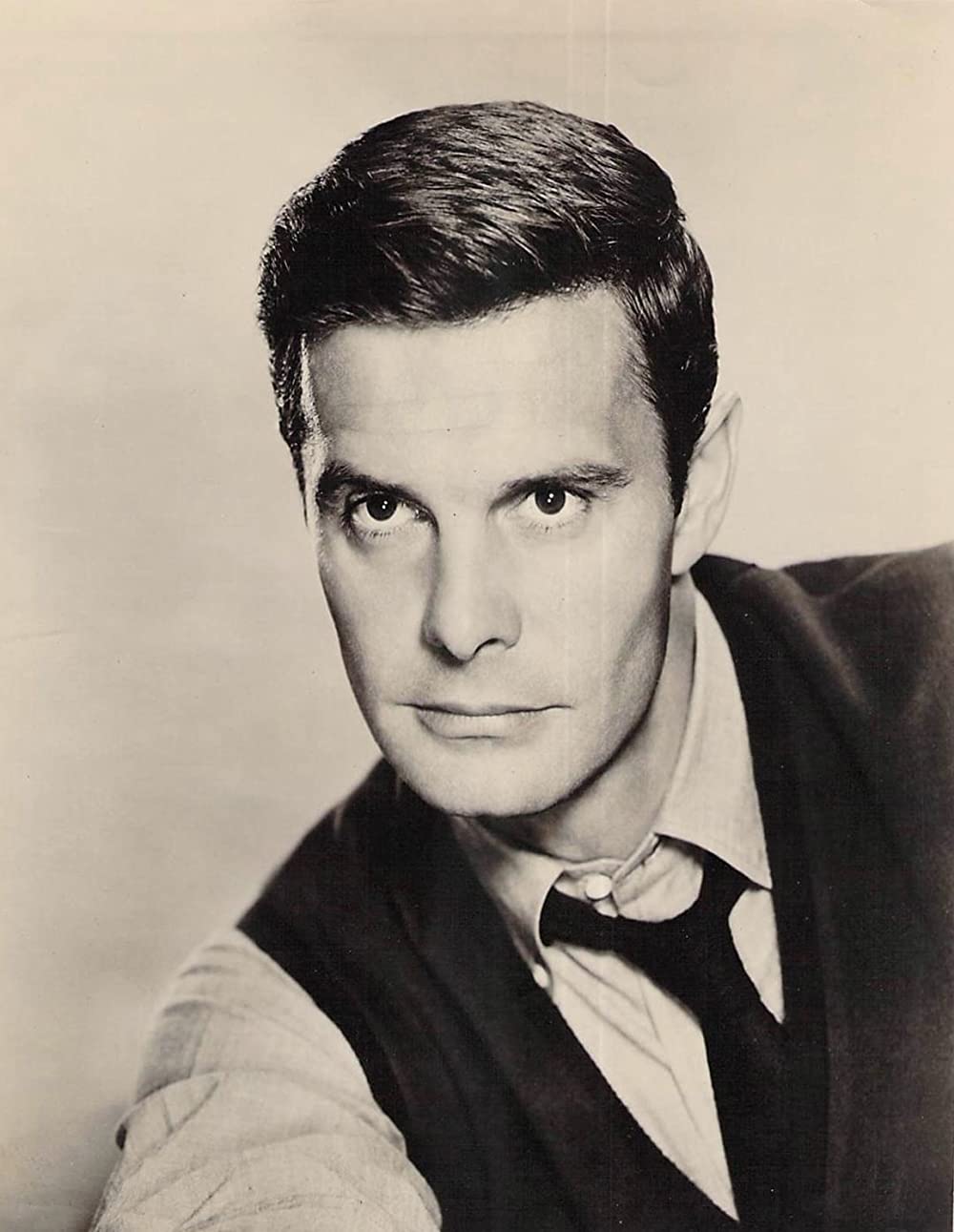 「大都会の女たち」ルイ・ジュールダンの画像