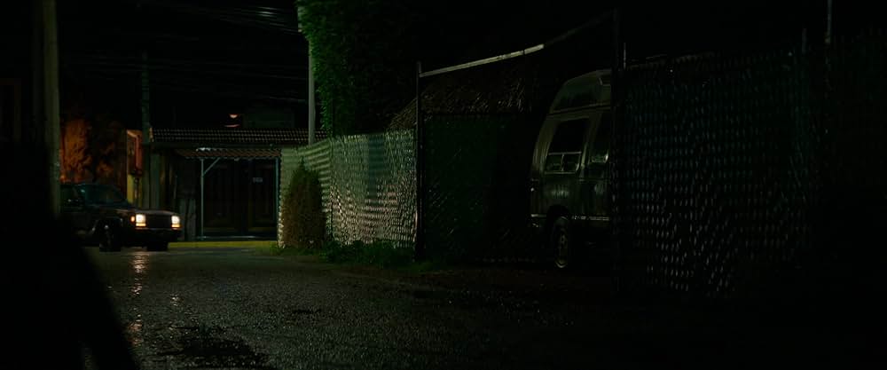 神は銃弾の画像