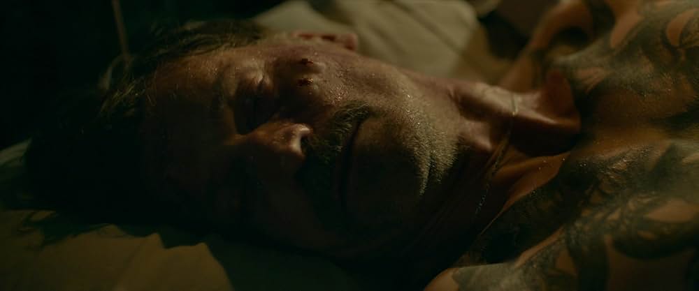 神は銃弾の画像