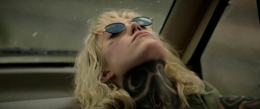 神は銃弾の画像