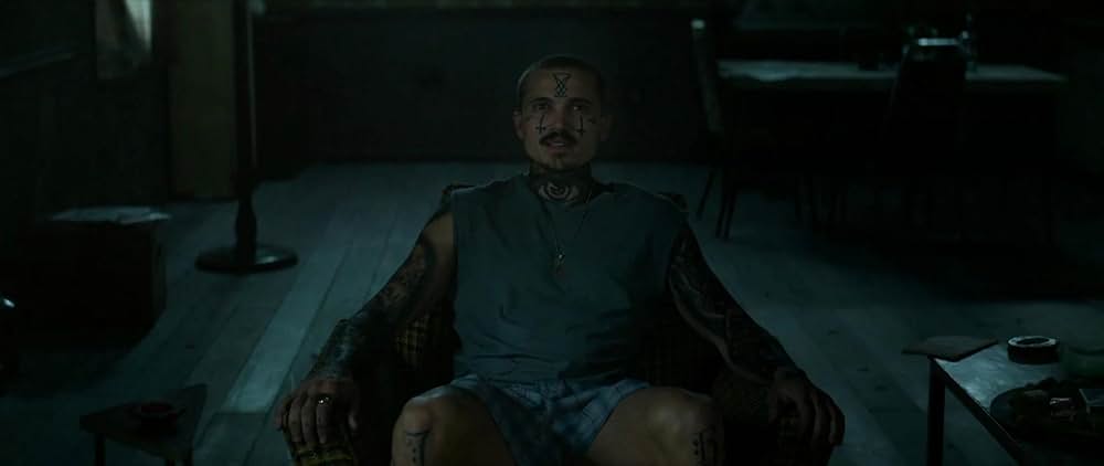 神は銃弾の画像