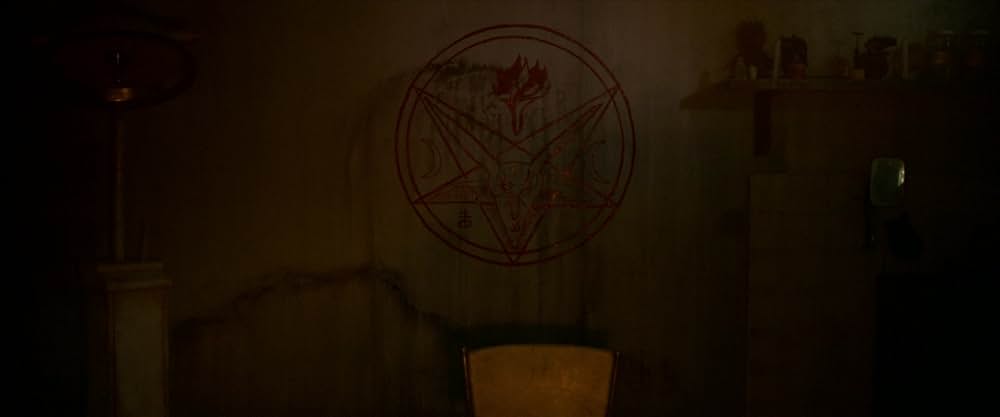 神は銃弾の画像