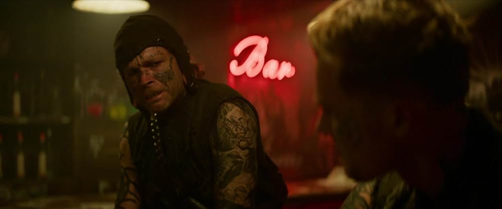 神は銃弾の画像