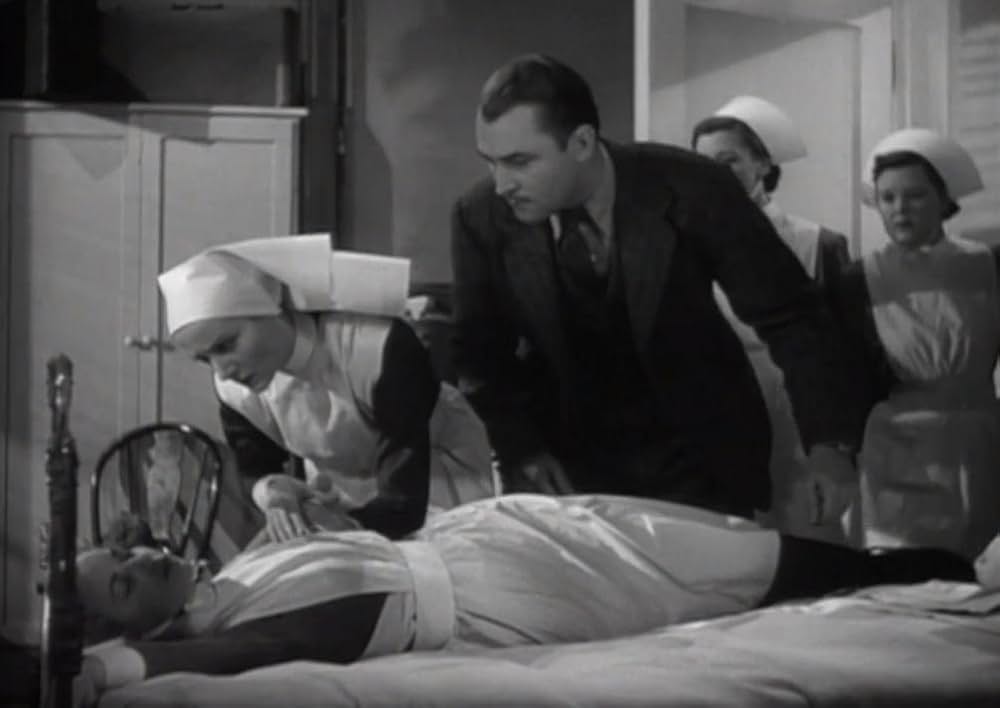 病院の一夜の画像