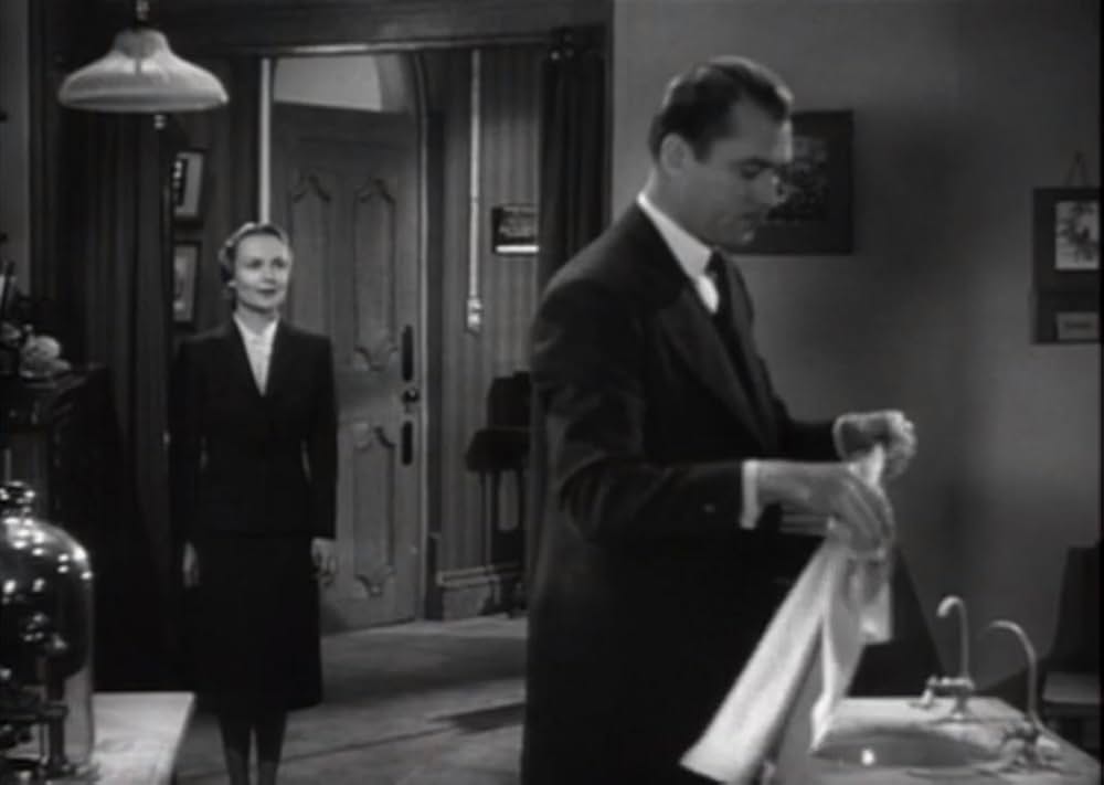 病院の一夜の画像