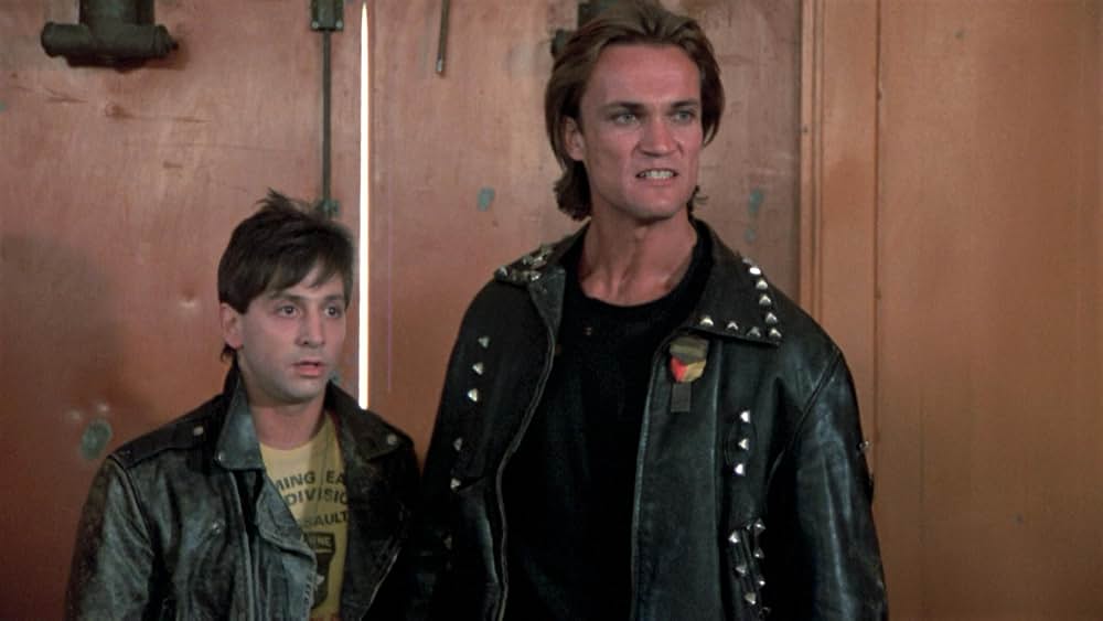 暴行都市の画像