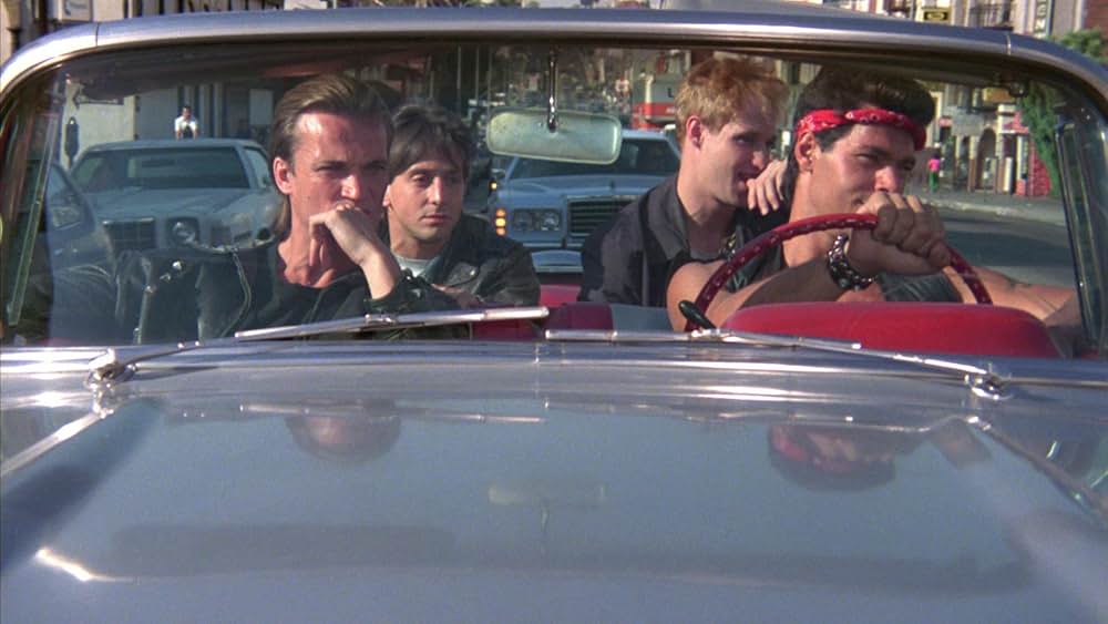 暴行都市の画像