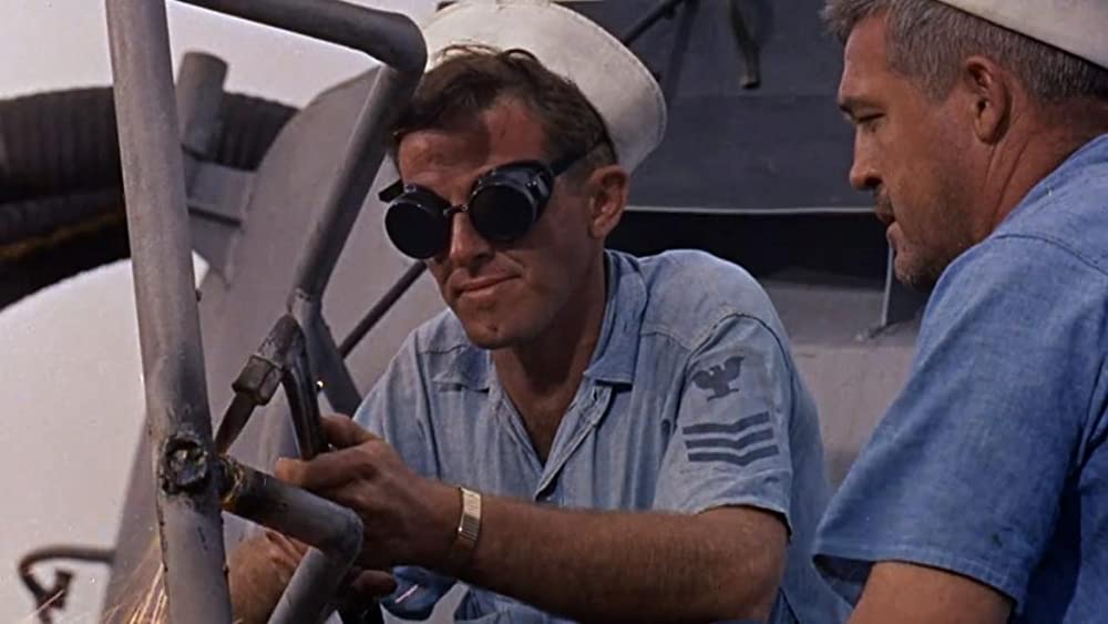 「ペティコート作戦」カーク・ダグラスの画像