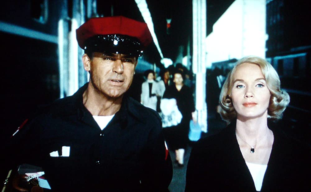 北北西に進路を取れの画像