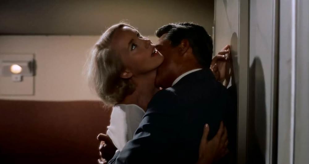 北北西に進路を取れの画像