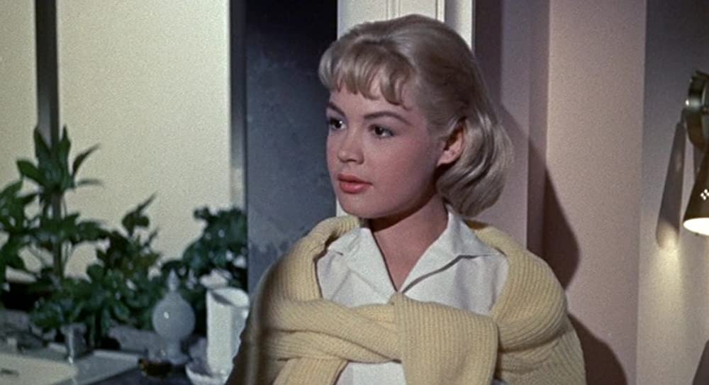 悲しみは空の彼方にの画像