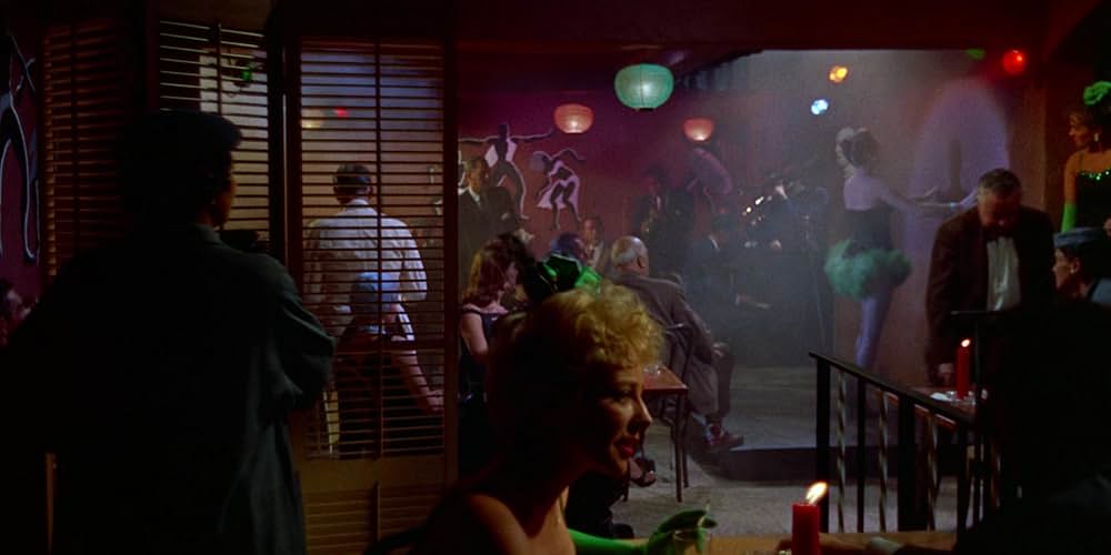 悲しみは空の彼方にの画像