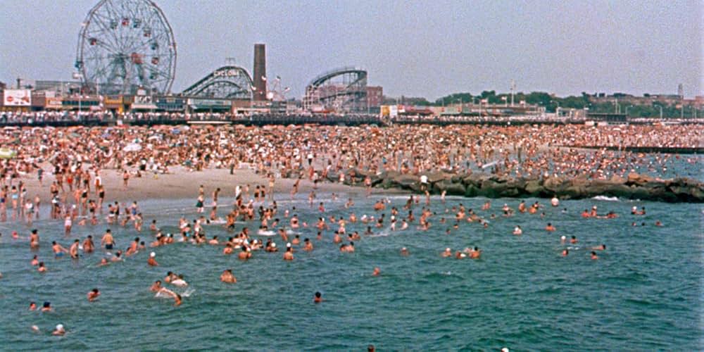 悲しみは空の彼方にの画像