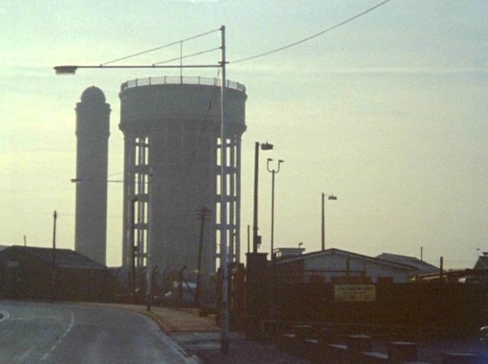 VERTICAL FEATURES REMAKEの画像