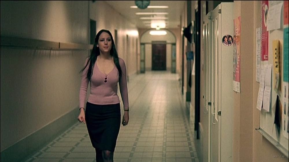 ザ・ダークプレイス 覗かれる女の画像