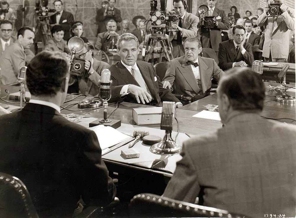 暴力帝国の画像