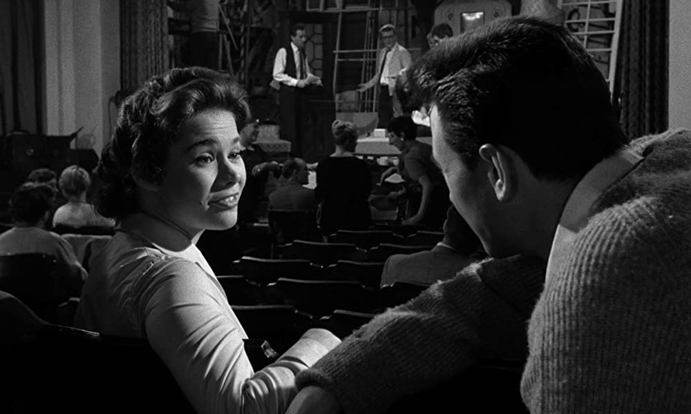 年上の女の画像