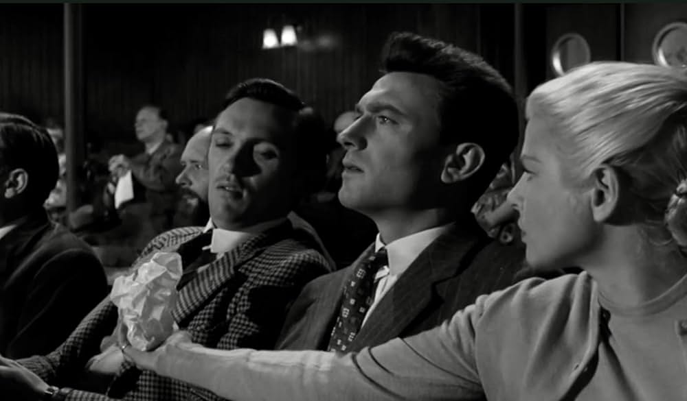 年上の女の画像