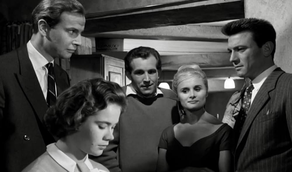 年上の女の画像