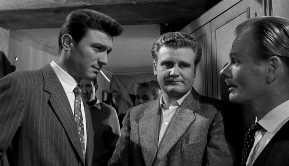 年上の女の画像