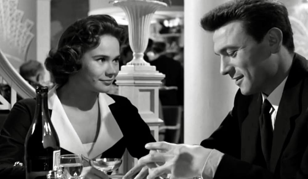 年上の女の画像