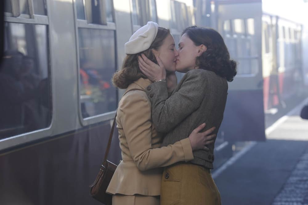 Tell It To The Bees（原題）の画像