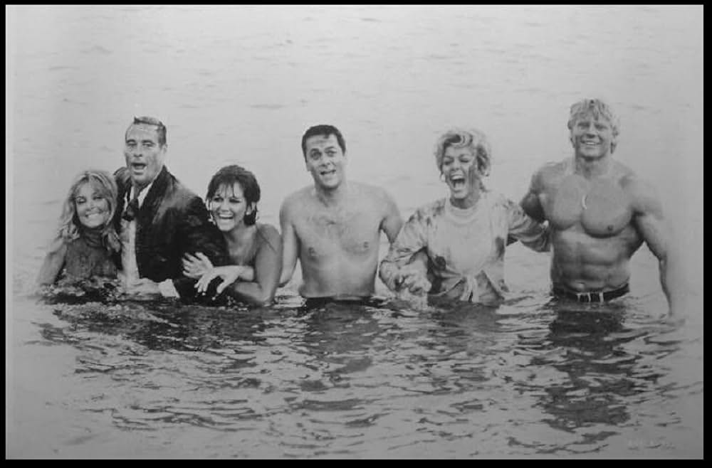 サンタモニカの週末の画像