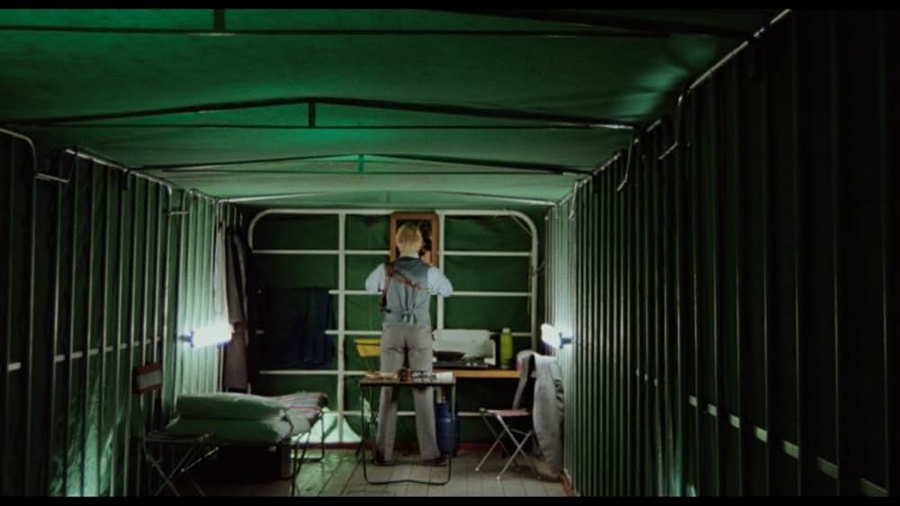 チェーン・リアクションの画像