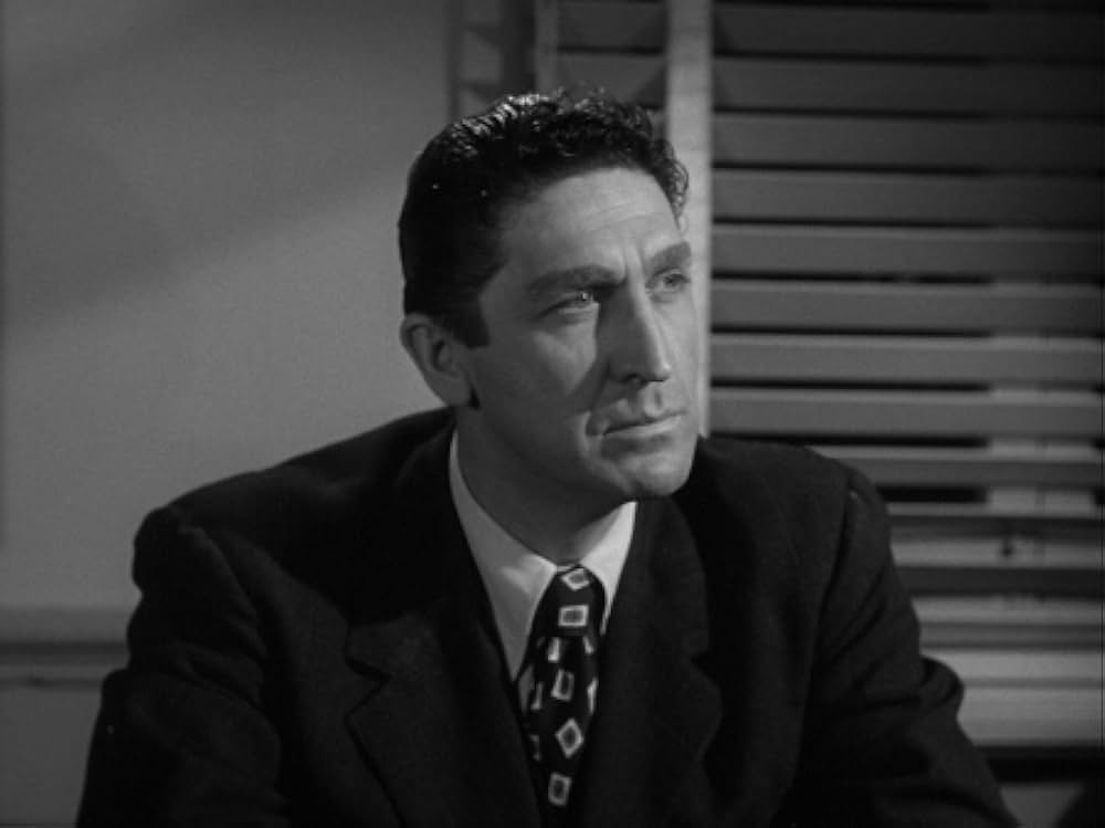 どてっ腹に穴をあけろの画像