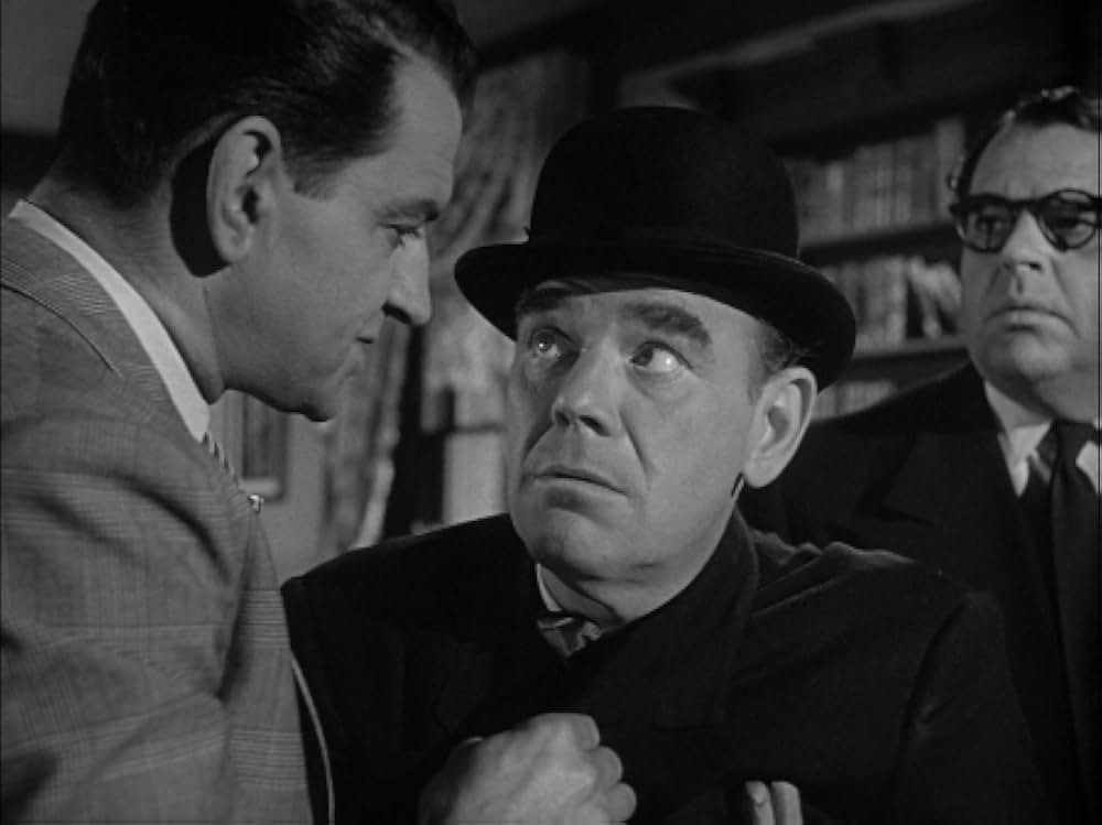 どてっ腹に穴をあけろの画像