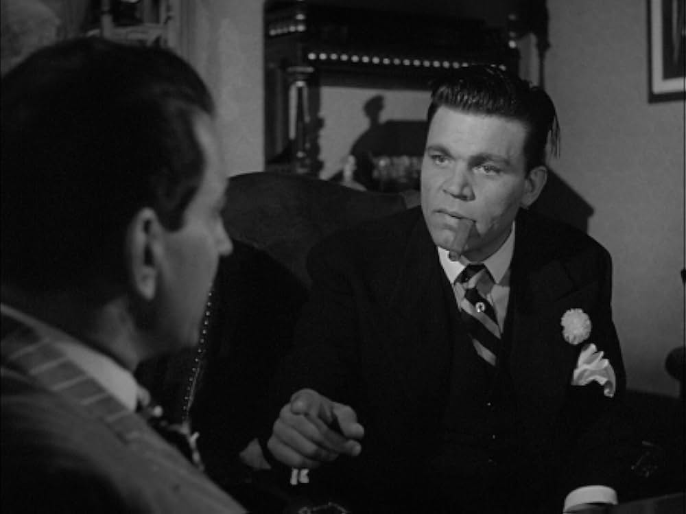 どてっ腹に穴をあけろの画像