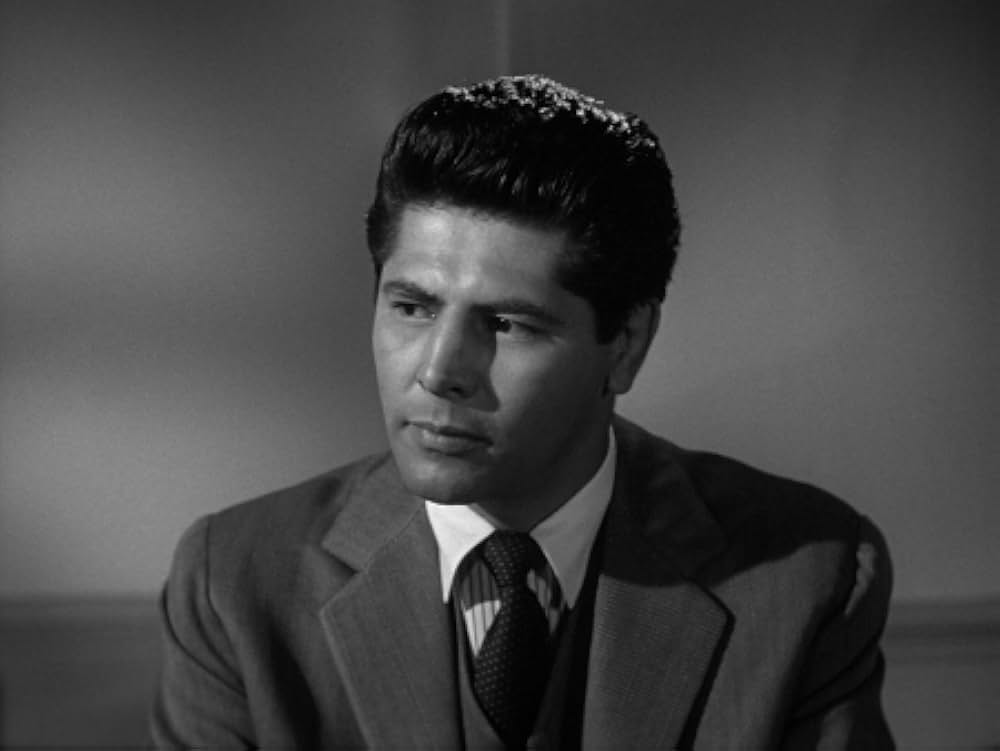 どてっ腹に穴をあけろの画像